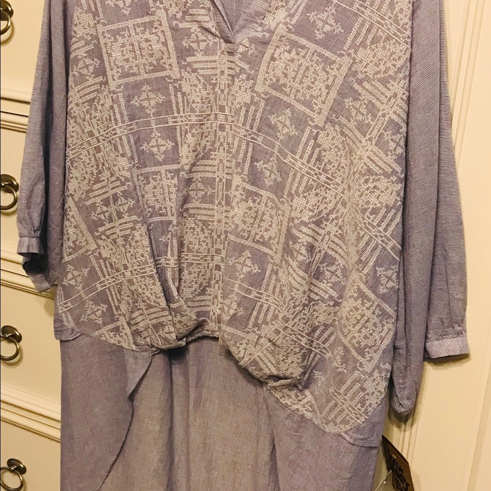 Ivy Jane Embroidered Blouse